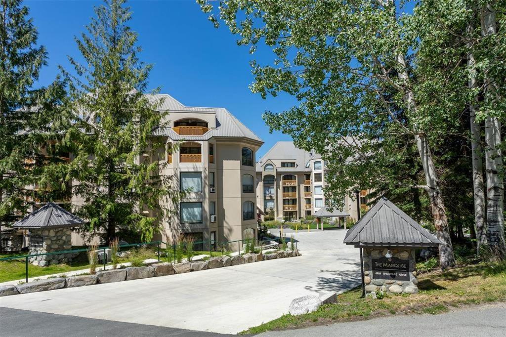 Marquise By Whistler Blackcomb Vacation Rentals Exteriör bild